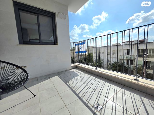 אוסטרובסקי 