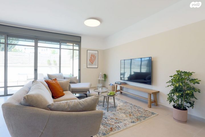 עג'מי, גבעת העליה