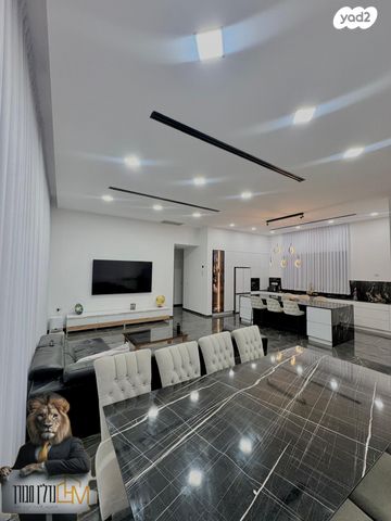 בית פרטי/ קוטג', יצחק נבון 18, שדרות בפארק, שדרות