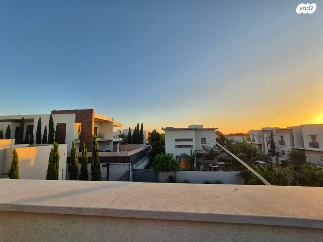 בית פרטי/ קוטג', גן יבנה