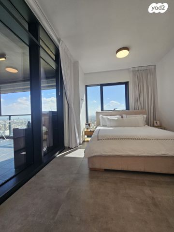 דירה, אריק איינשטיין 3, דרום חדש, פארק הים, בת ים