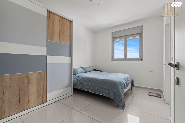 דירה, חזון אי"ש, רחובות