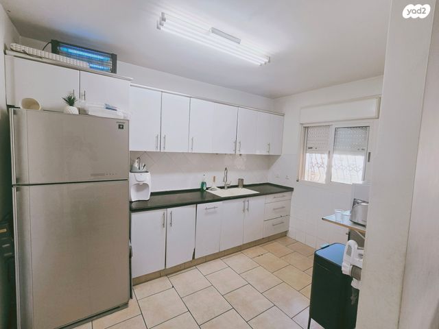 דירה, אסירי ציון, קרית שלום, תל אביב יפו