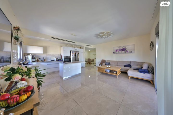 דירה, הלל 4, מרכז העיר, קרית אתא