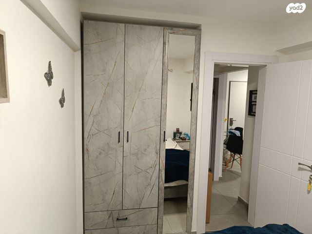 דירה, בן גוריון, אשקלון