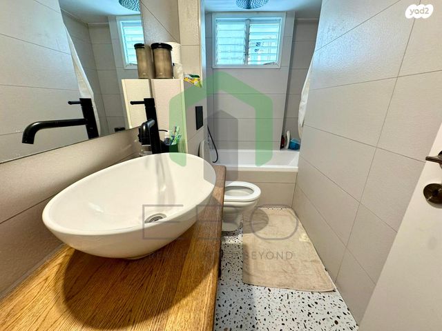 דירה, עטרות, תל יהודה, רמת גן