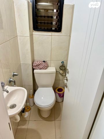 דירה, שדרות בן אב"י 28, נוף הטיילת, נתניה