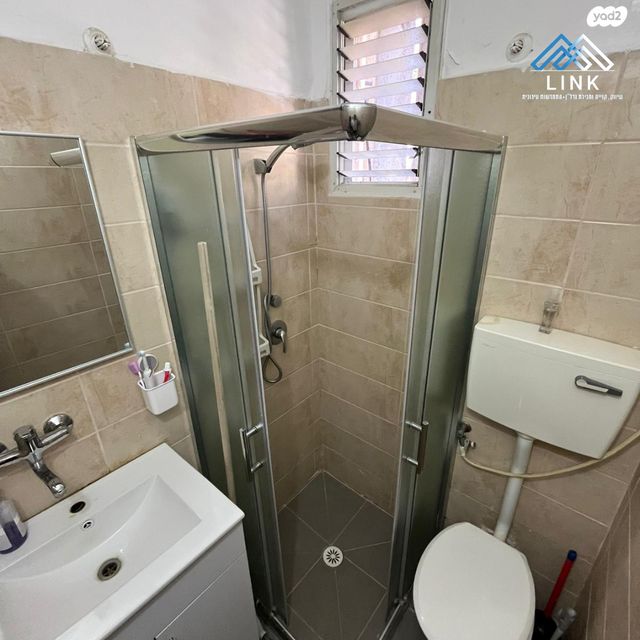 דירה, שדרות ג'יימס דה רוטשילד, קרית אליהו, חיפה