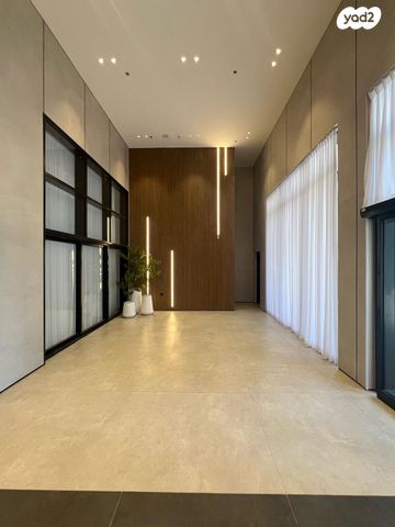 גג/ פנטהאוז, יער ביריה, נופי בן שמן, לוד