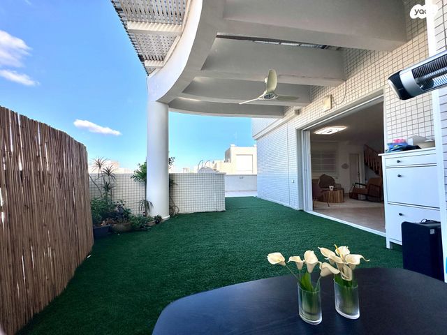 גג/ פנטהאוז, הנגיד, נאות שקמה, ראשון לציון