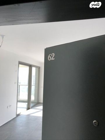 דירה, דרך משה דיין 2, תל אביב יפו