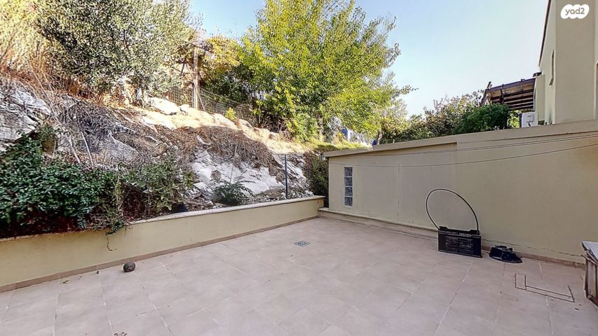 דו משפחתי, קרית חרושת, קרית טבעון