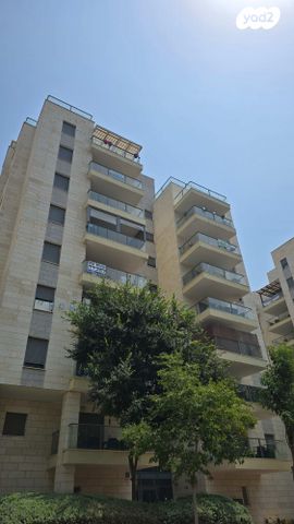 דירה, חטיבת כפיר, רובע יזרעאל סביוני העמק, עפולה