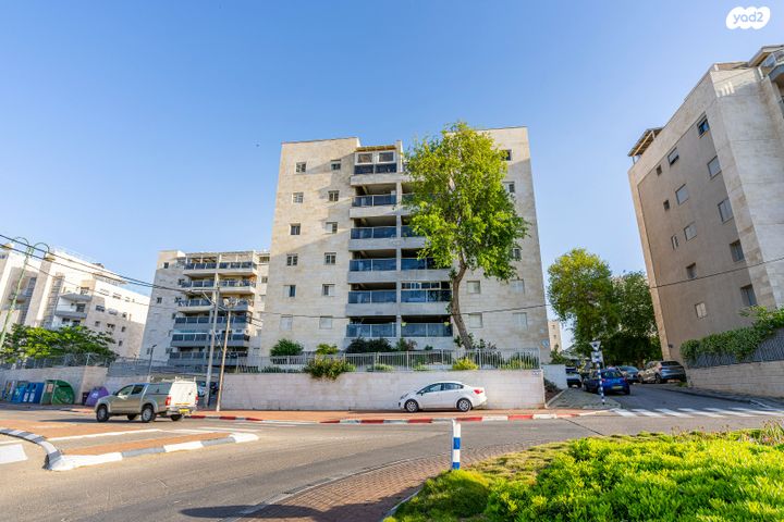 דירה, זכרון יעקב