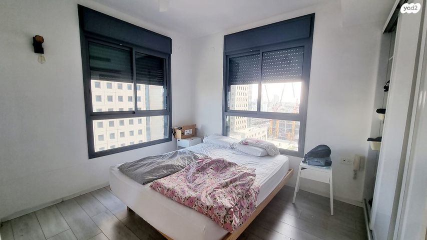 דירה, אלוף קלמן מגן, גני שרונה, קרית הממשלה, תל אביב יפו