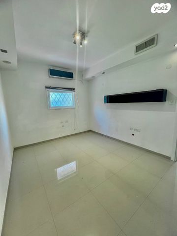 דירה, עולי הגרדום 26, רמז, מערב ותיק, ראשון לציון