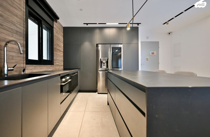 דירה, התורמוס, קרית ראשון, ראשון לציון