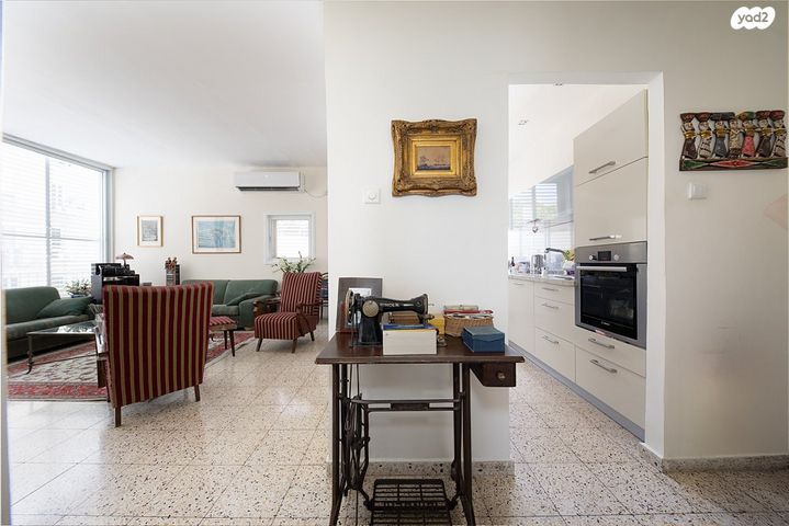 דירה, משה שרת, הצפון החדש - כיכר המדינה, תל אביב יפו