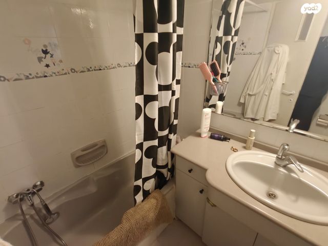 דירה, תרע"ד, שכונת הראשונים, רמת גן