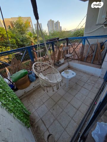 דירה, כיכר זהורית, מצפה ים, אילת