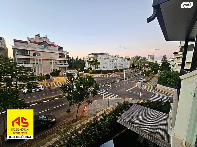 דירה, הרצל 143, עין שרה, נהריה