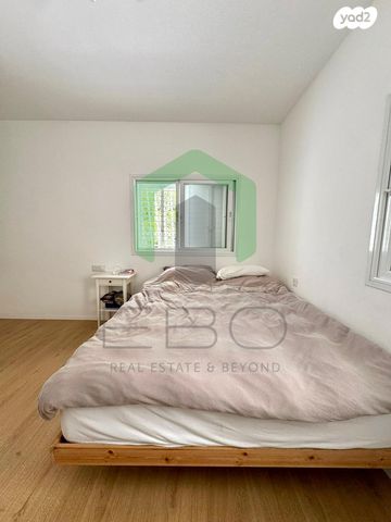 דירה, עטרות, תל יהודה, רמת גן