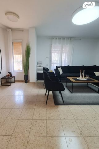 בית פרטי/ קוטג', היקינטון, נוף העמק, מגדל העמק