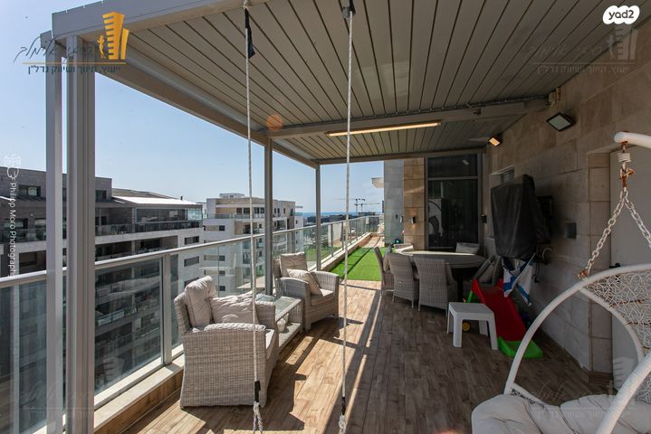 גג/ פנטהאוז, חיפה