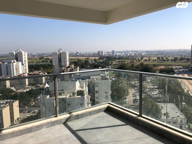 דירה, דרך משה דיין 2, תל אביב יפו