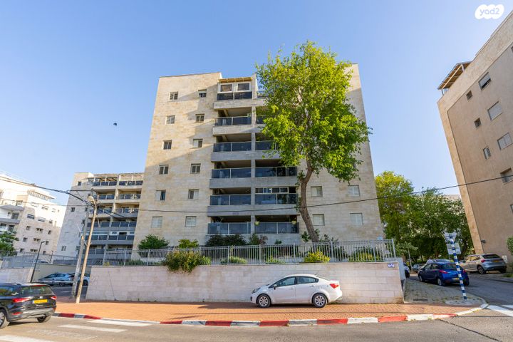 דירה, זכרון יעקב