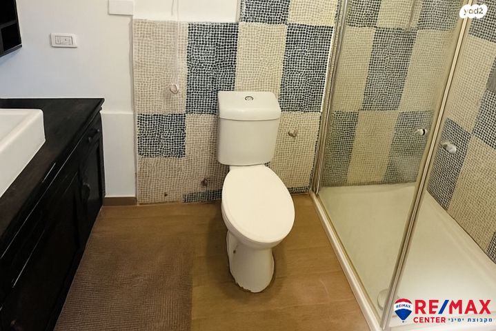 גג/ פנטהאוז, עמיר, קרית גנים, ראשון לציון