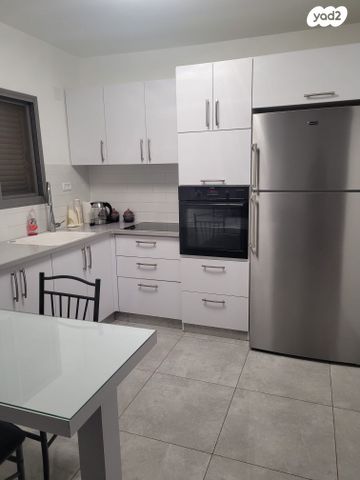 דירה, האבות, שיכון ג, טבריה