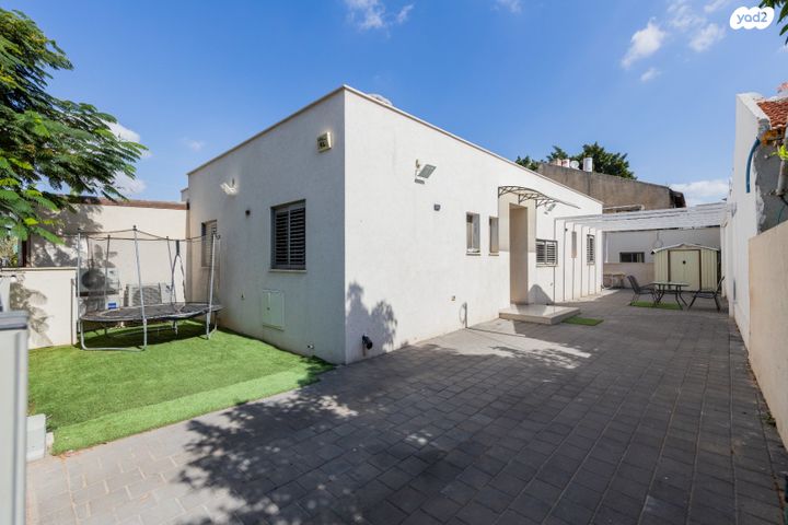 בית פרטי/ קוטג', אביב, ראש העין