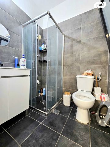 דירה, אריאל שרון, נווה שרון / שער העיר, נתיבות