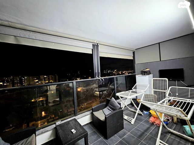 דירה, אריאל שרון, נווה שרון / שער העיר, נתיבות