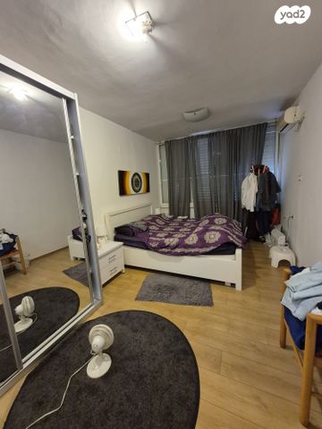 דירה, הדר, רמת השרון