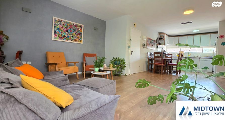 דירה, חטיבת אלכסנדרוני 15, הדרים, הדרים החדשה, כפר סבא