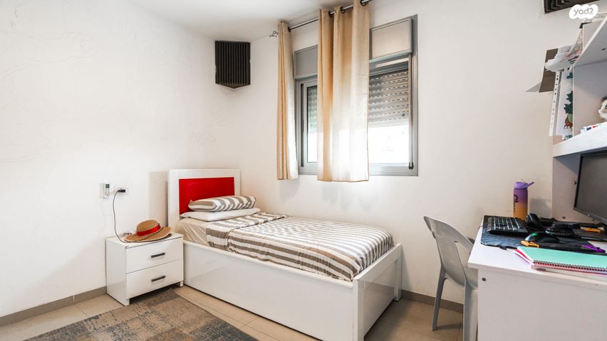 דירה, נחום שריג, רמות הרכס, באר שבע