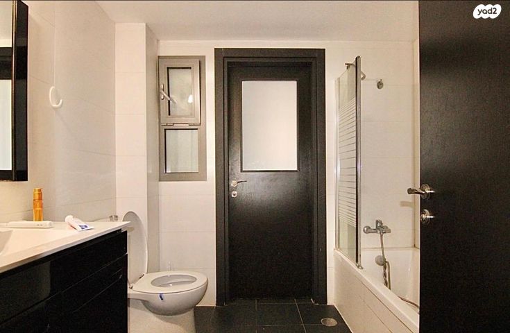 דירה, יוסף ספיר, שיפר, פתח תקווה