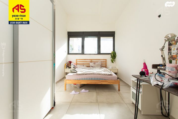 דירה, דרך העצמאות, שער פלמר, תחנת רכבת השמונה, חיפה