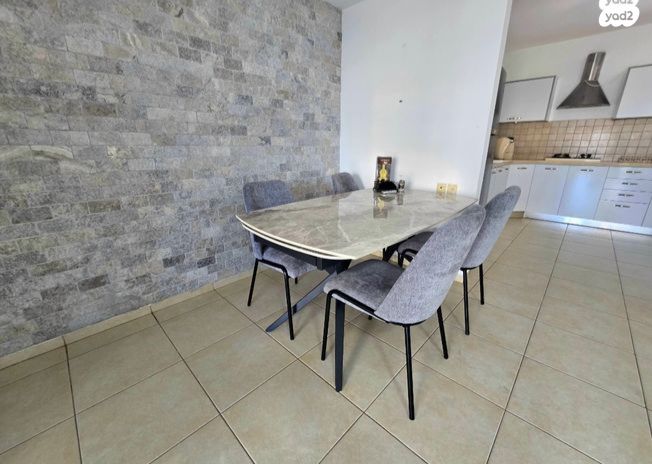 דירה, יוסף 1, קרית השרון, נתניה