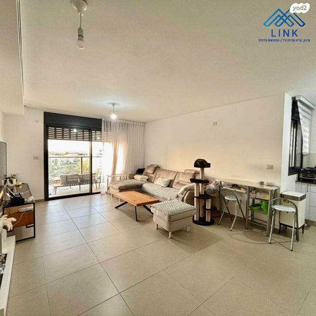 דירה, גאולה כהן, גלי ים, קרית ים