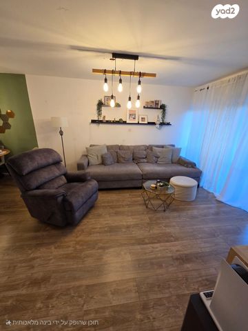 דירה, כיכר זהורית, מצפה ים, אילת