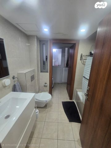 דירה, היסמין, הפרחים, קרית גת