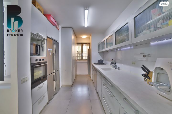 דירה, חביבה רייק, לב העיר, בת ים