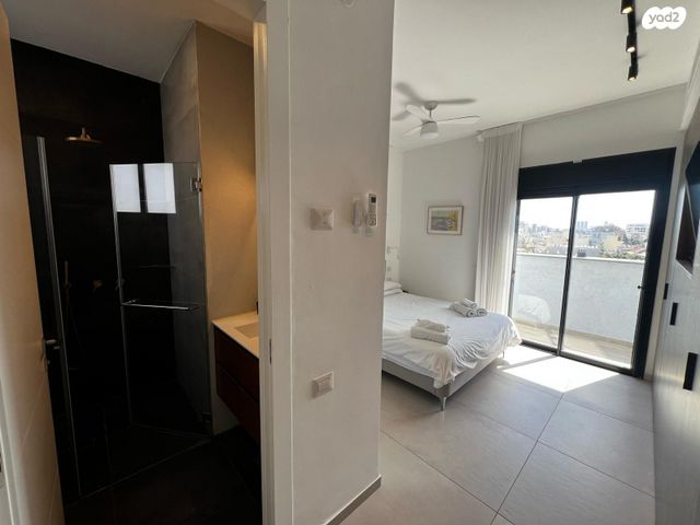 גג/ פנטהאוז, מטלון, תל אביב יפו