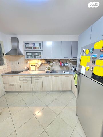 דירה, שבט שמעון, רובע י"ב, אשדוד