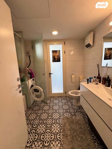 דירה, נחלת בנימין, פלורנטין, תל אביב יפו