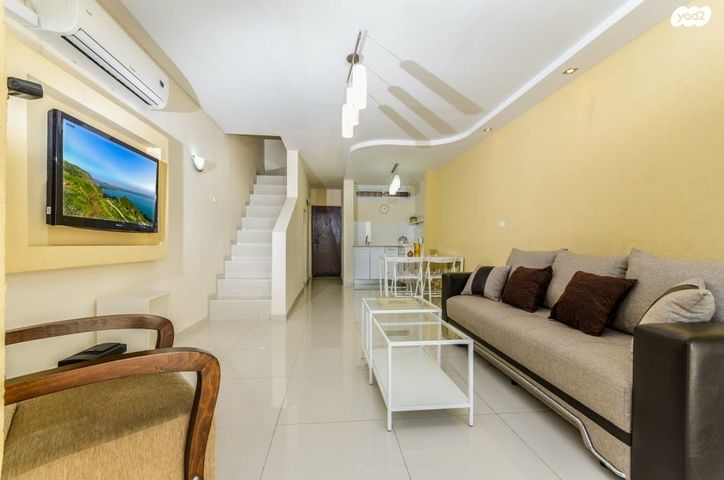 דירה, אחד העם 3, קרית שמואל, טבריה