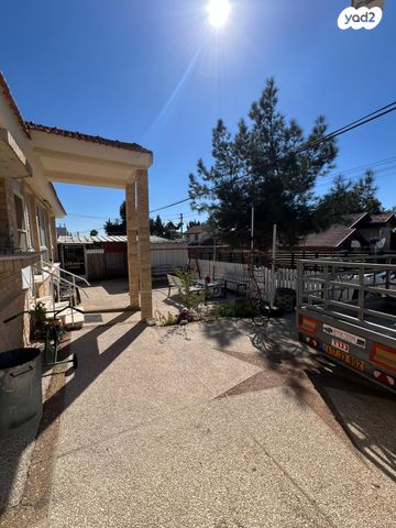 בית פרטי/ קוטג', הגפן 311, שקד, שקד